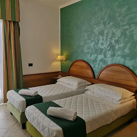 Hotel L'aquila Pomezia