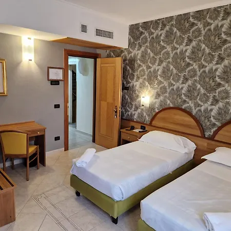 L'aquila Hotell